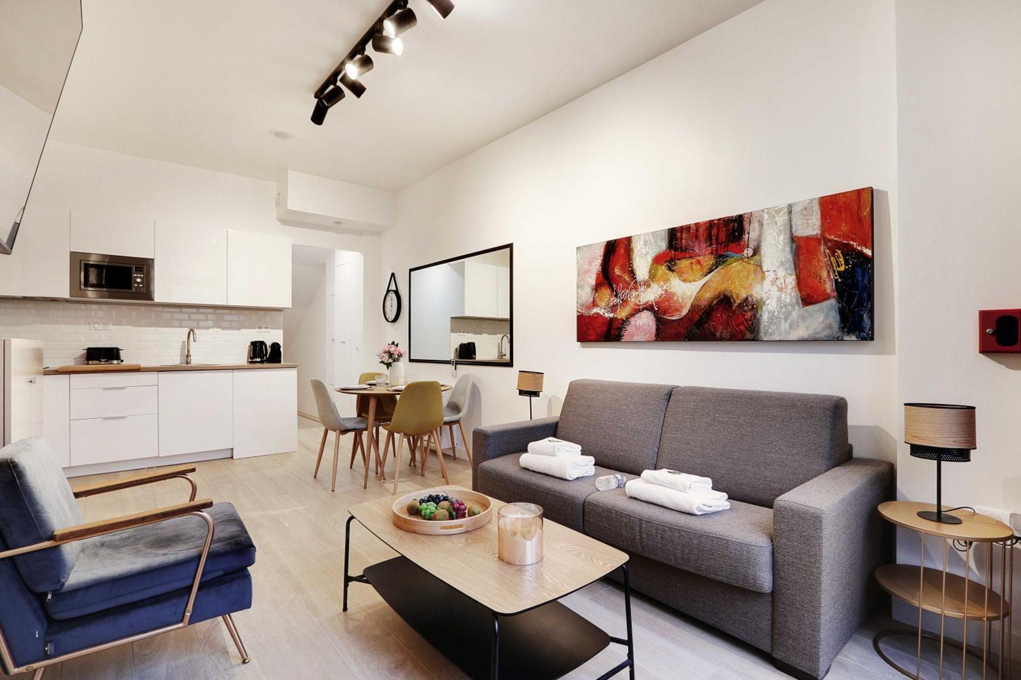 Intimate Apartment With Air Conditioner & Jacuzzi 2Br 6P Montmartre Paryż Zewnętrze zdjęcie