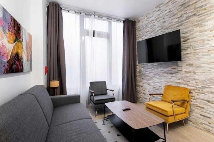 Intimate Apartment With Air Conditioner & Jacuzzi 2Br 6P Montmartre Paryż Zewnętrze zdjęcie